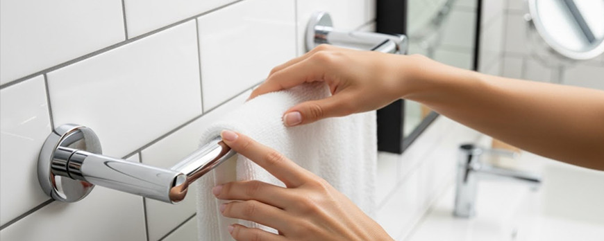 5 accesorios esenciales que debe tener un baño